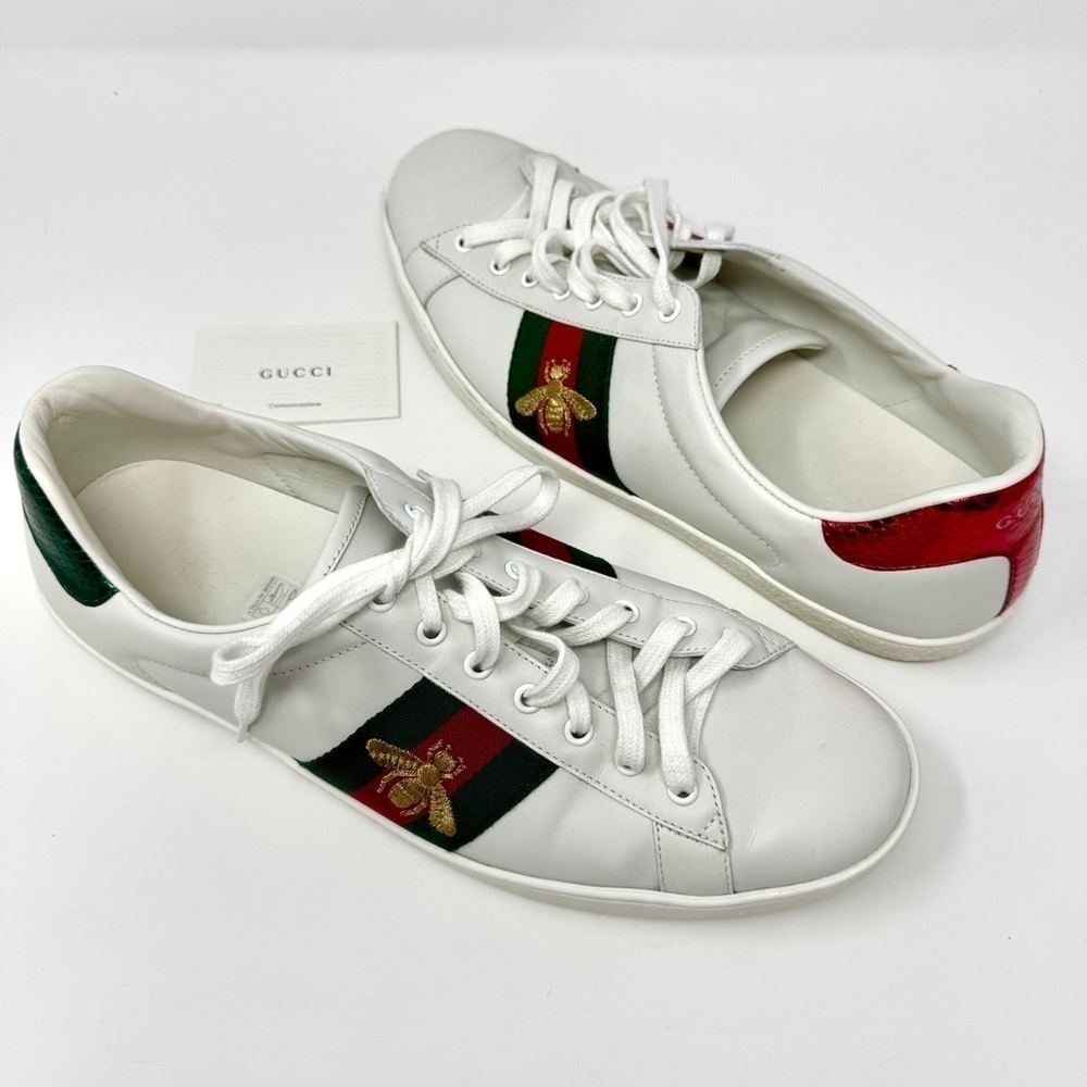 GUCCI Ace Embroidered Gold Bee White Sneakers with Red and Green Stripe
